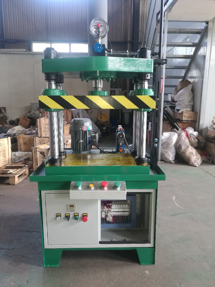 YHD32-100 1000KN四柱液壓機(jī)