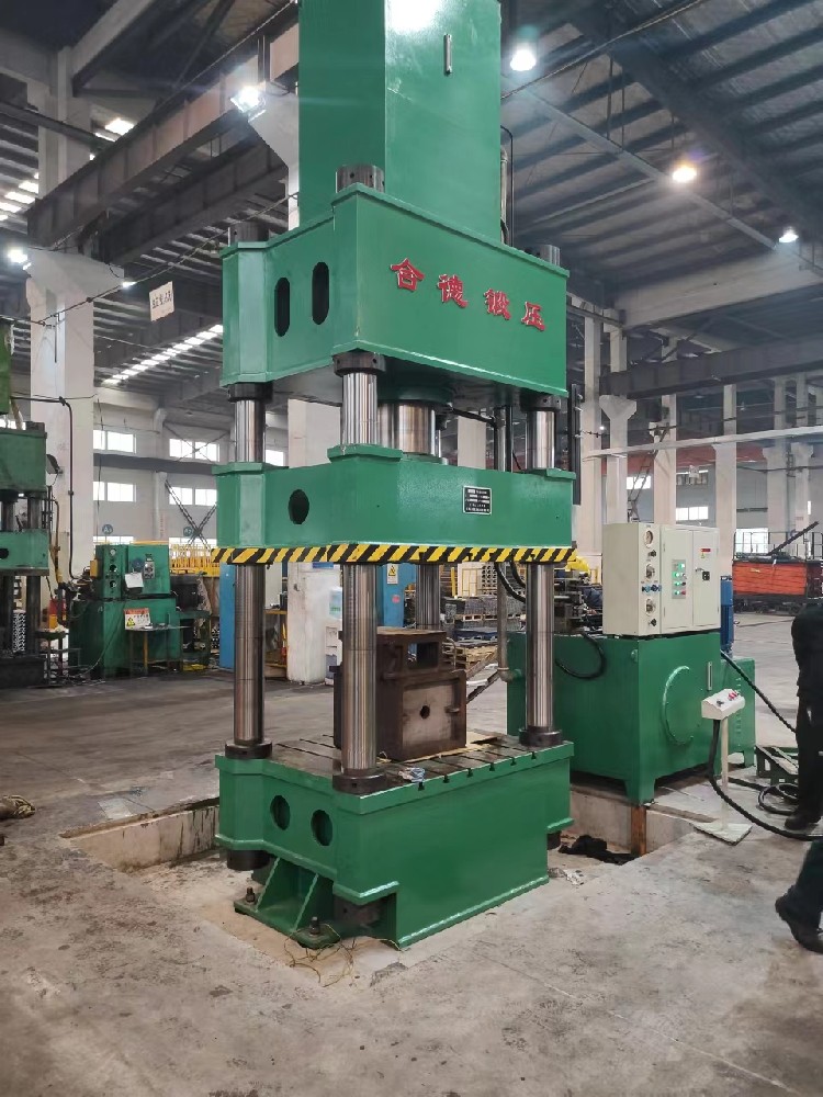 YHD32-500 四柱液壓機(jī)