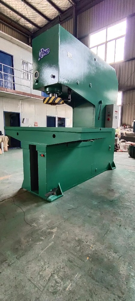 YHD41-100 長(zhǎng)喉深單柱校正液壓機(jī)